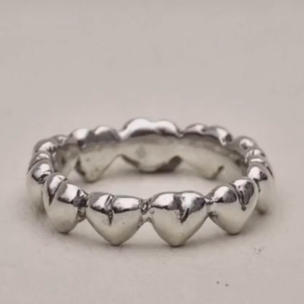 Reposeux/Scarlet C Dancer Puffy Heart Ring, size 6